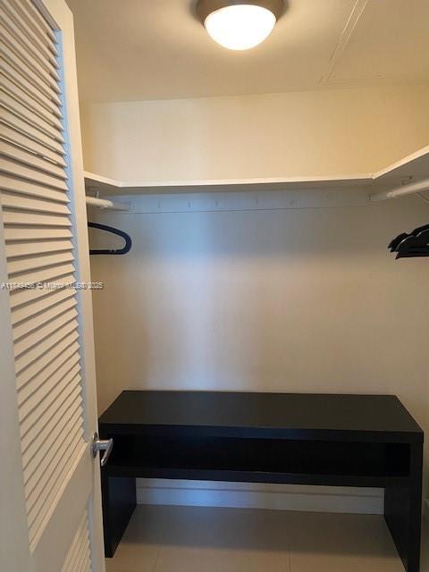 Photo of 3001 Ocean Dr  #629, Hollywood, Florida, 33019 - 