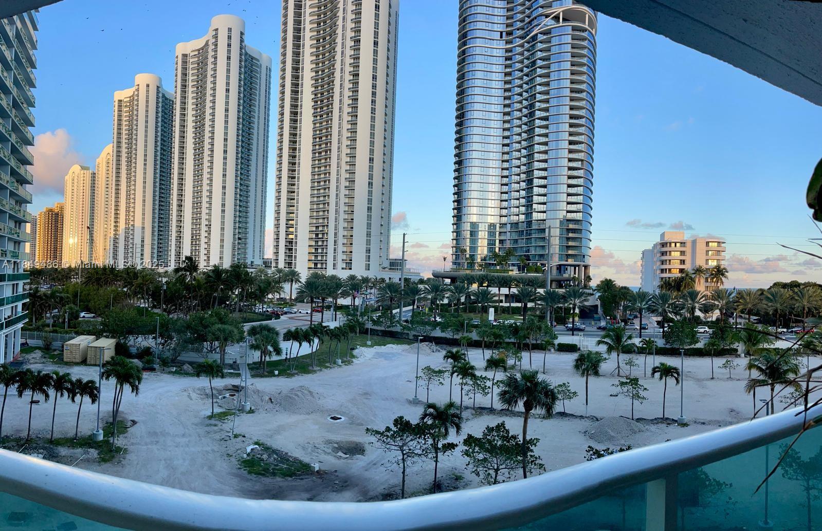 Ver detalles 412 1 / 2 991 sq. ft. $ 2025-08-12 0 foto