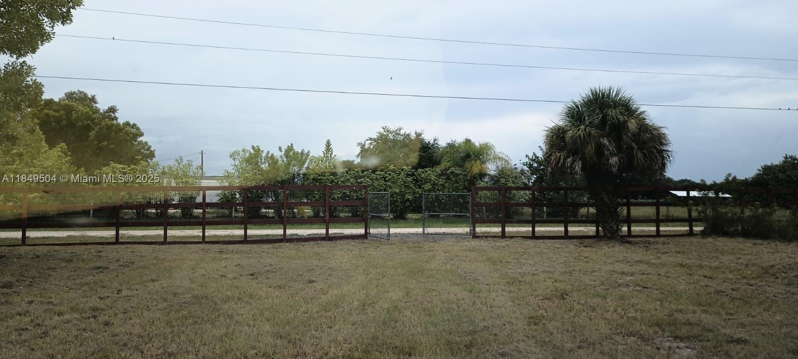 See details / sq. ft. $ 2025-07-30 0 Photo