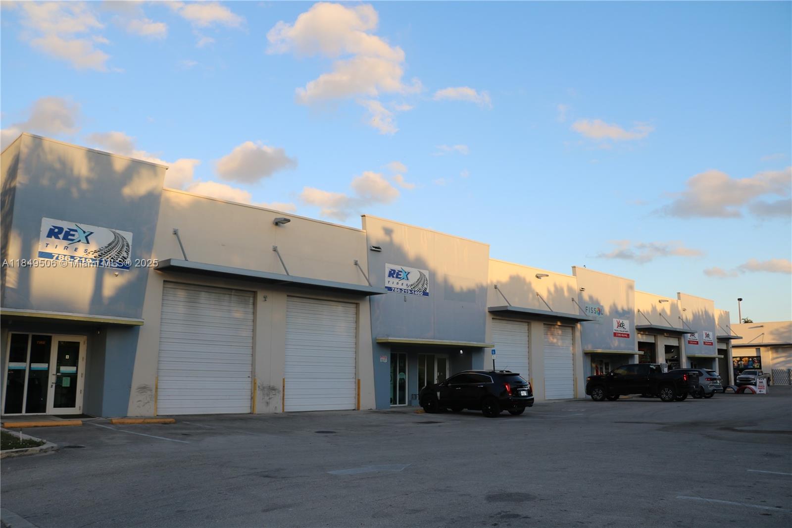 See details 12 / sq. ft. $ 2025-07-30 0 Photo