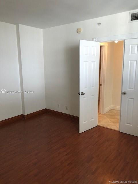 Photo of 3001 Ocean Dr  #1535, Hollywood, Florida, 33019 - 
