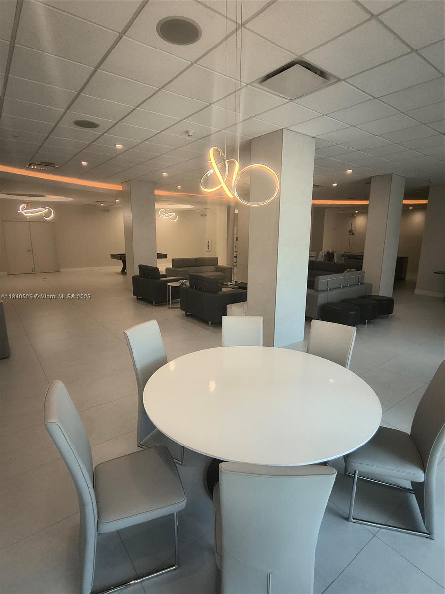 Photo of 3001 Ocean Dr  #1535, Hollywood, Florida, 33019 - 