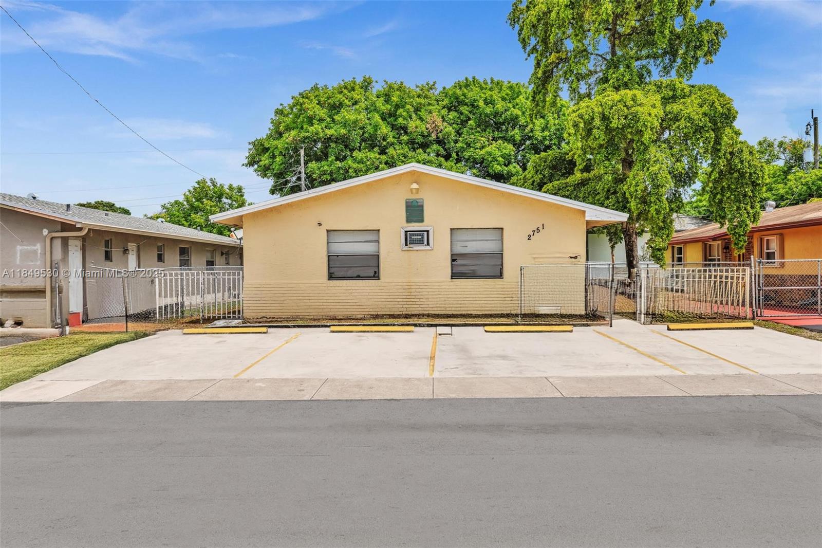 See details / 1797 sq. ft. $ 2025-07-30 0 Photo