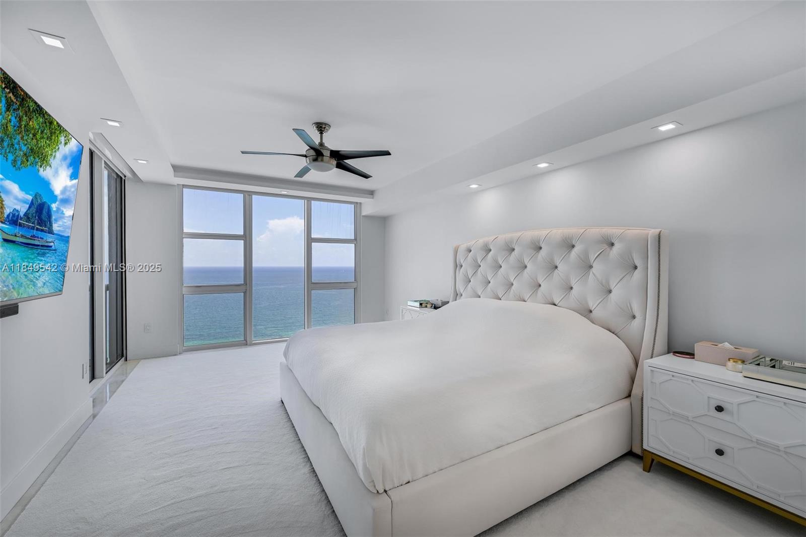 See details 2601 3 / 4 2078 sq. ft. $ 2025-07-30 0 Photo