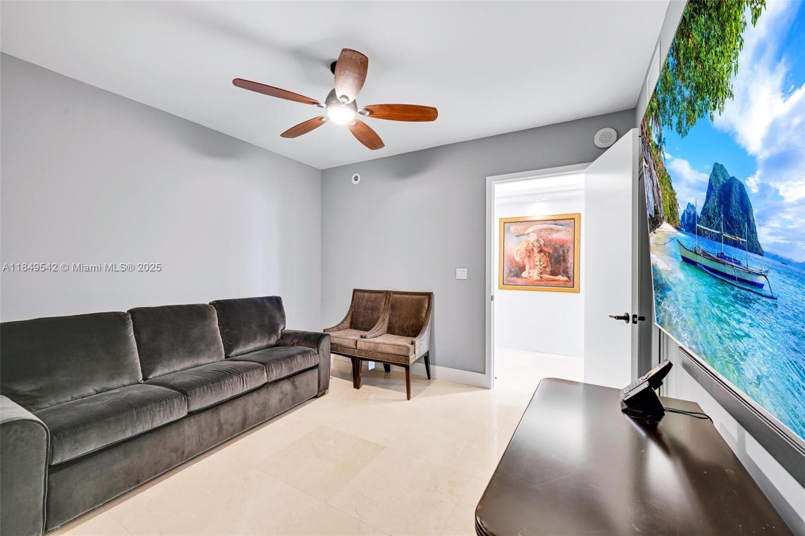 See details 2601 3 / 4 2078 sq. ft. $ 2025-07-30 0 Photo