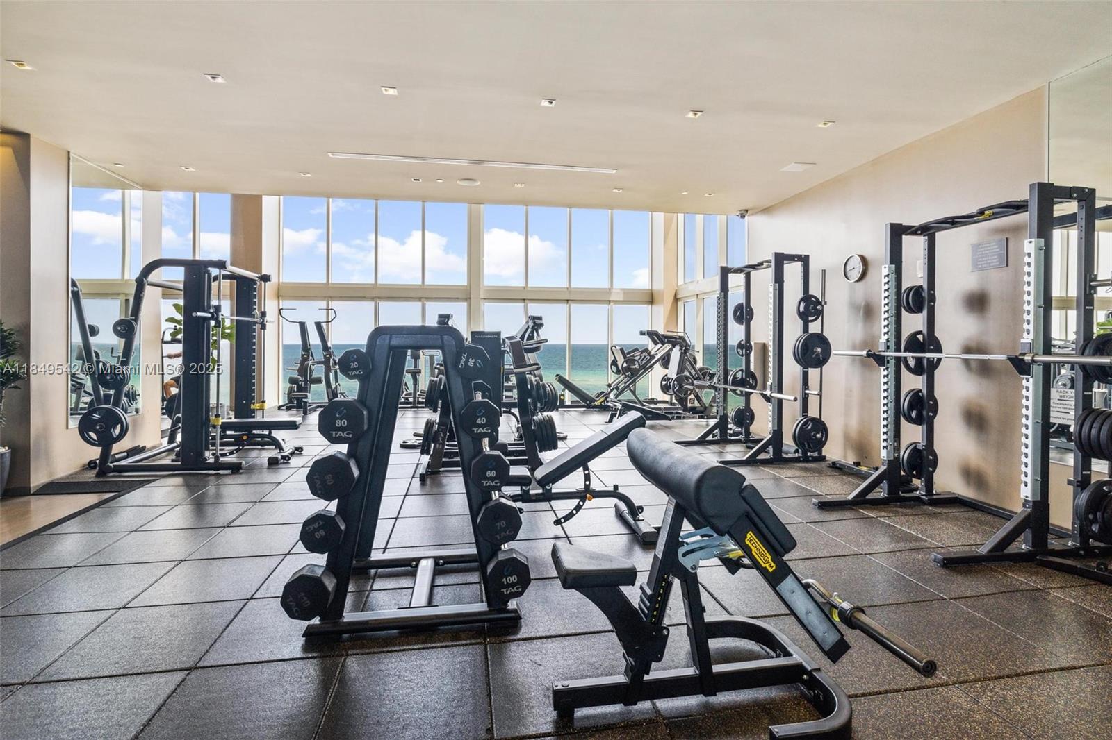 See details 2601 3 / 4 2078 sq. ft. $ 2025-07-30 0 Photo