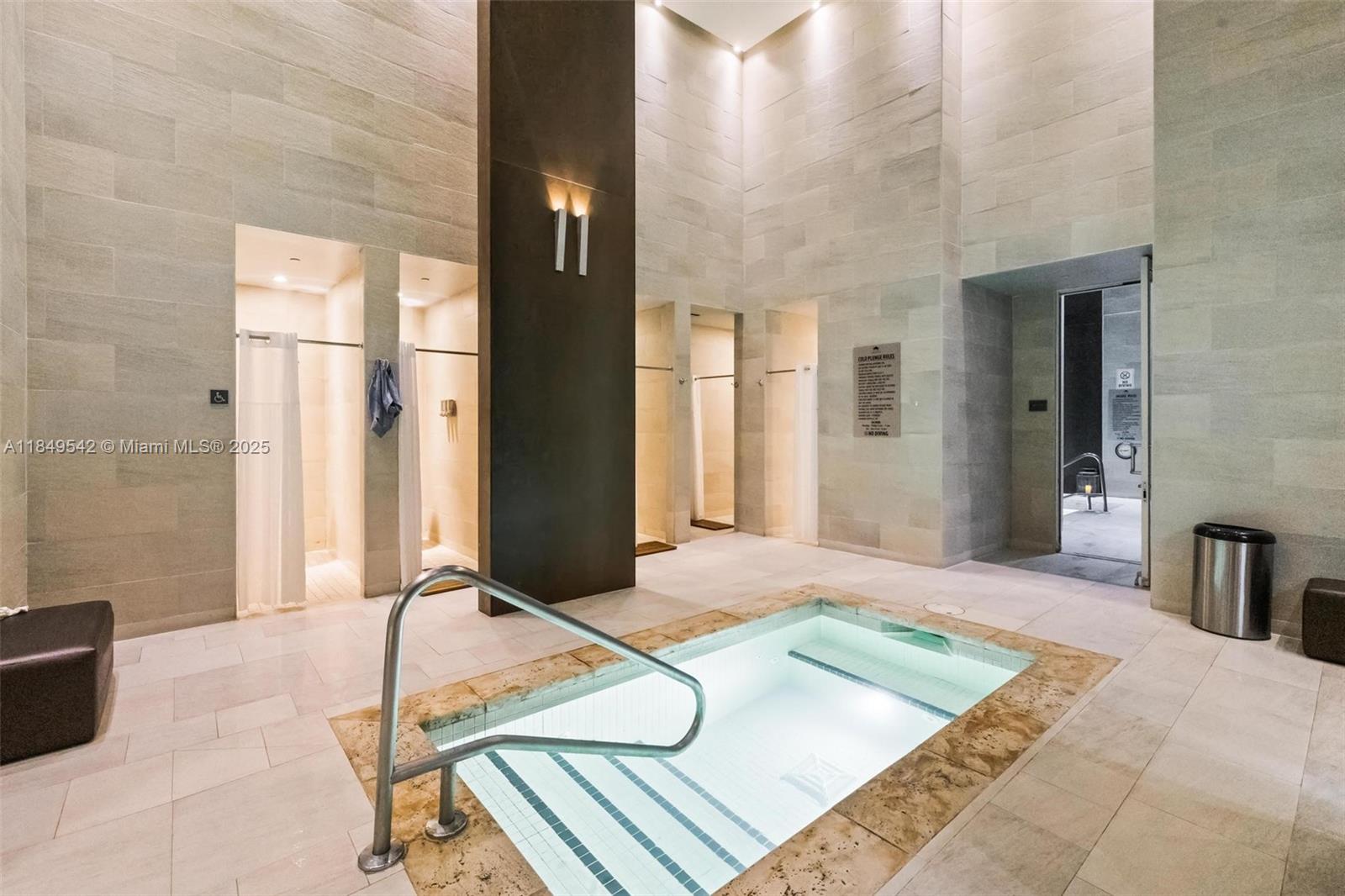 See details 2601 3 / 4 2078 sq. ft. $ 2025-07-30 0 Photo