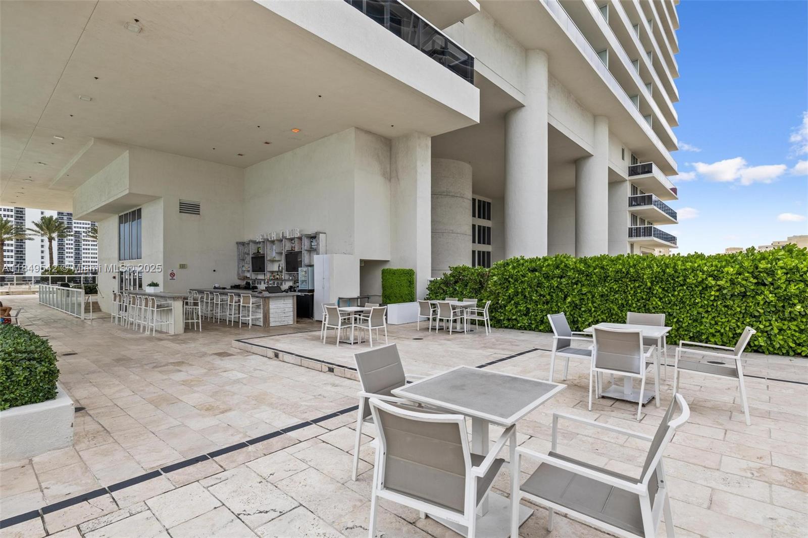 See details 2601 3 / 4 2078 sq. ft. $ 2025-07-30 0 Photo