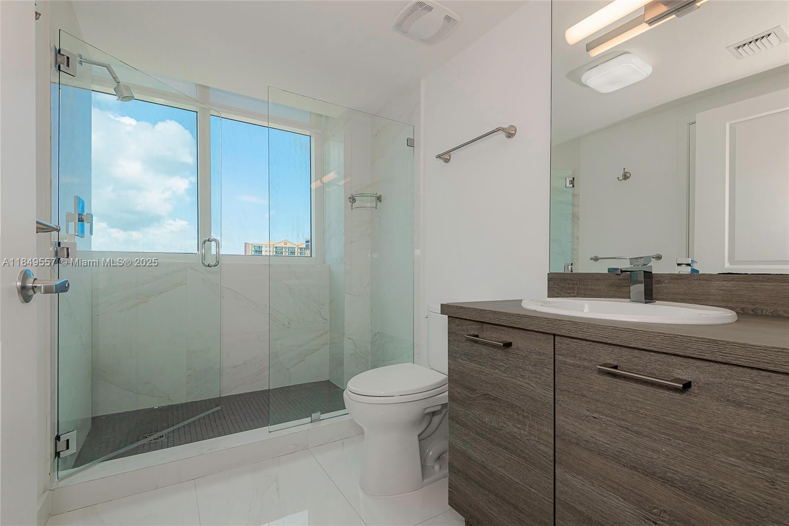 Photo of 400 Sunny Isles Blvd  #1819, Sunny Isles Beach, Florida, 33160 - 
