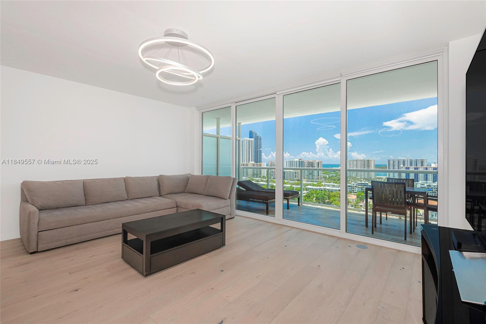 Photo of 400 Sunny Isles Blvd  #1819, Sunny Isles Beach, Florida, 33160 - 