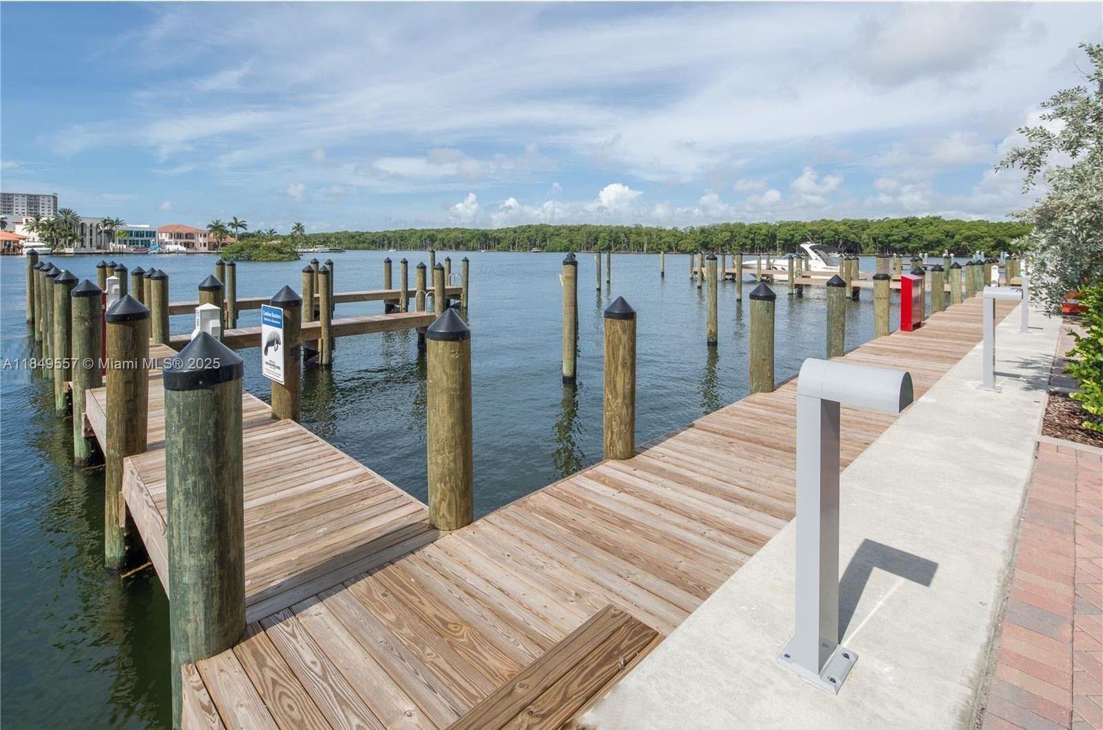 Photo of 400 Sunny Isles Blvd  #1819, Sunny Isles Beach, Florida, 33160 - 
