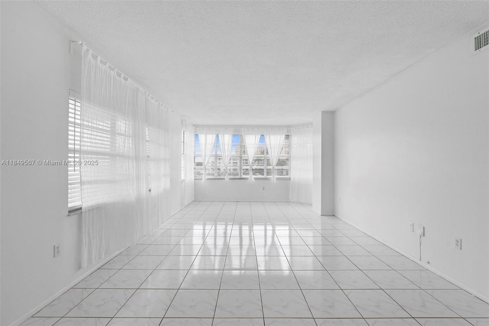 MS 2 / 2 1275 sq. ft. $ 2025-11-10 0 Photo