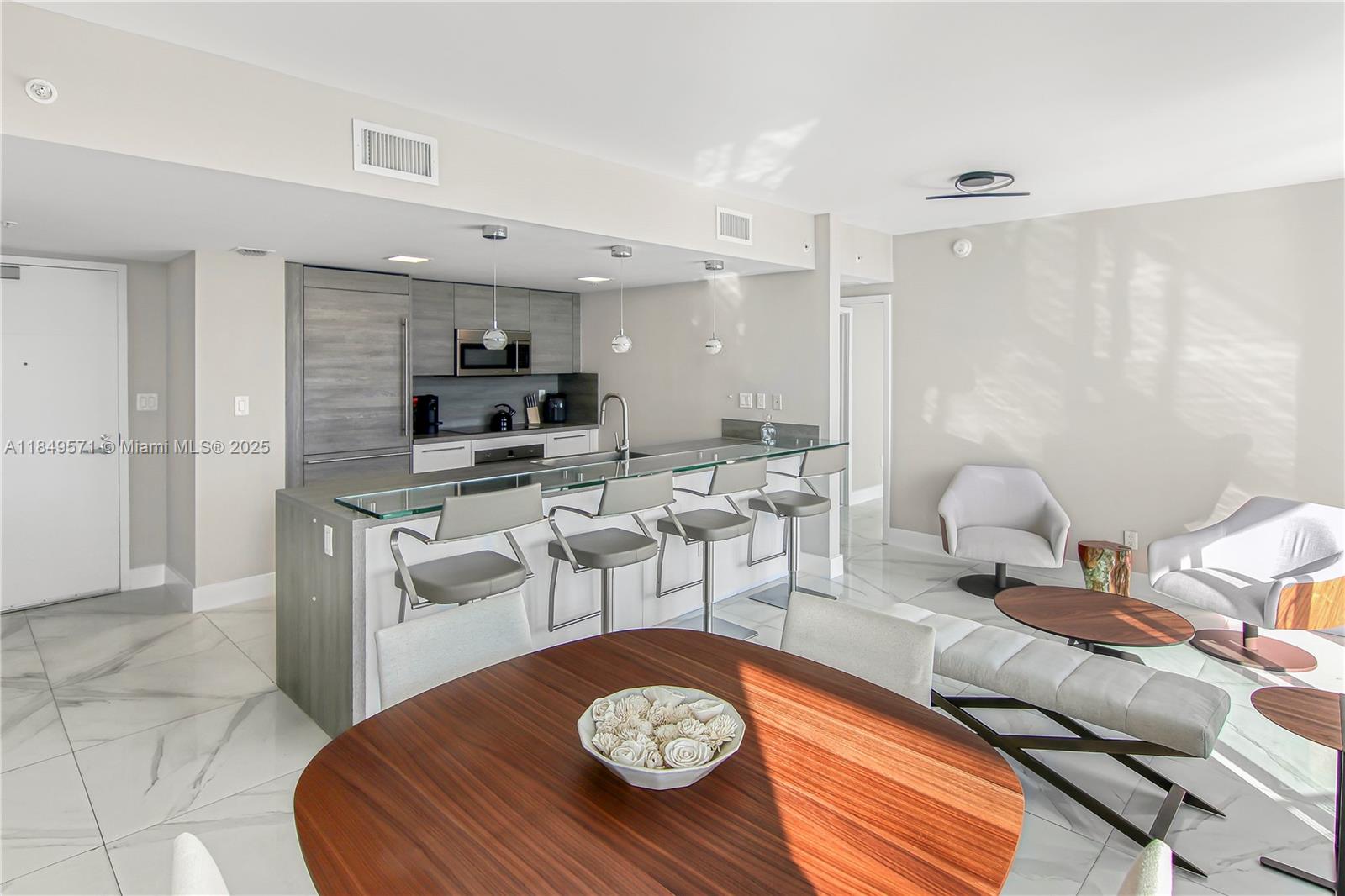 Photo of 400 Sunny Isles Blvd  #307, Sunny Isles Beach, Florida, 33160 - 