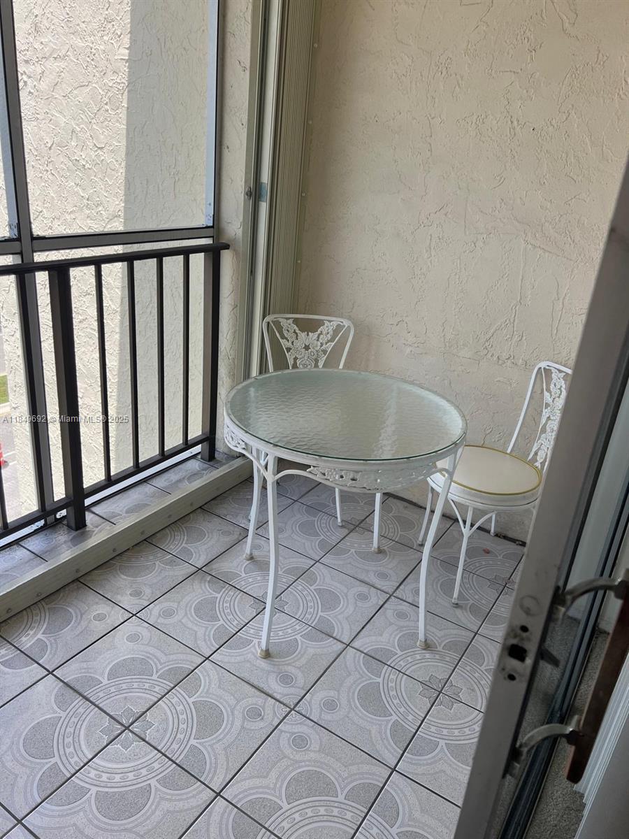 Photo of 2000 Atlantic Shores Blvd  #504, Hallandale Beach, Florida, 33009 - 
