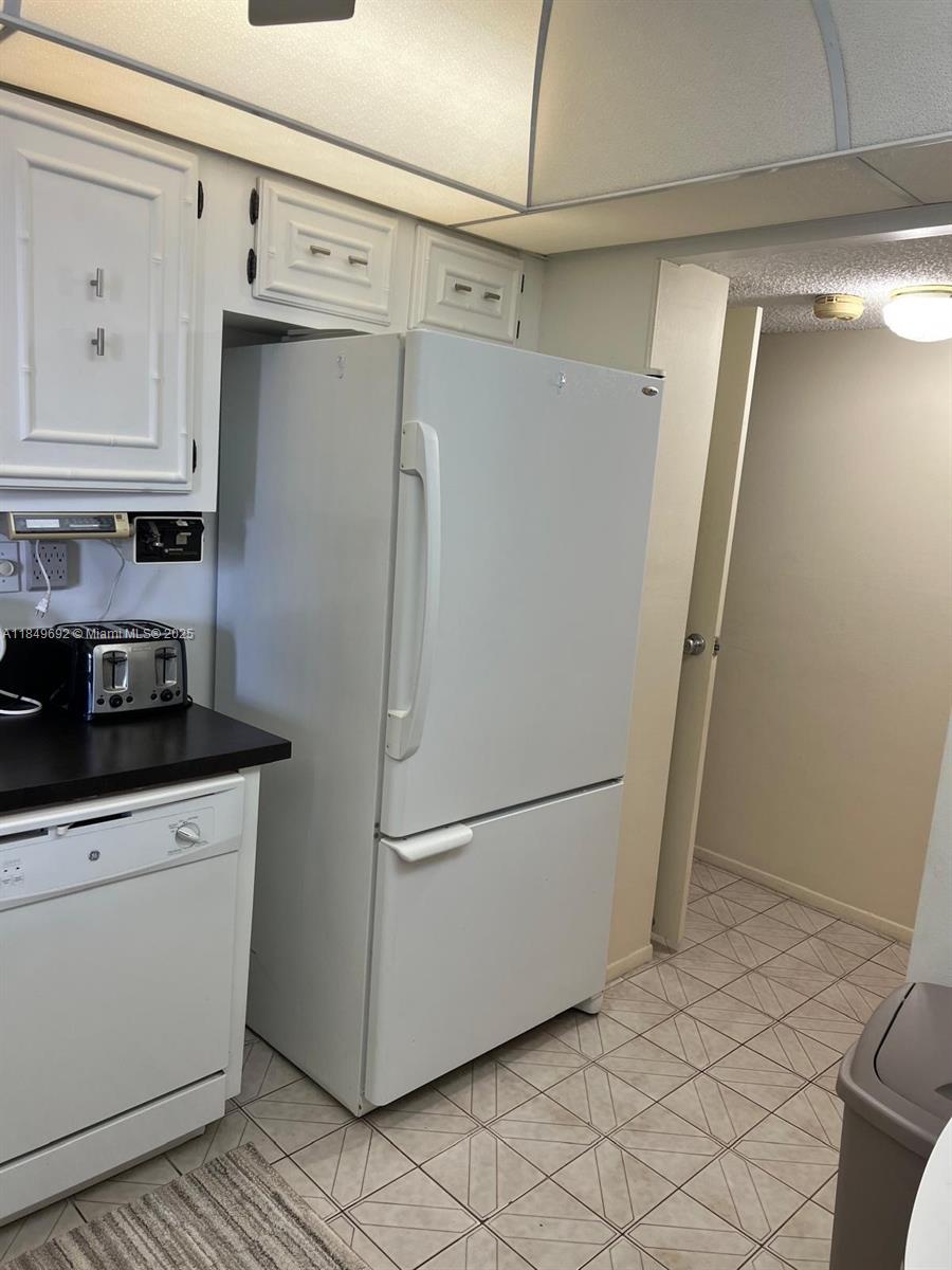 Photo of 2000 Atlantic Shores Blvd  #504, Hallandale Beach, Florida, 33009 - 