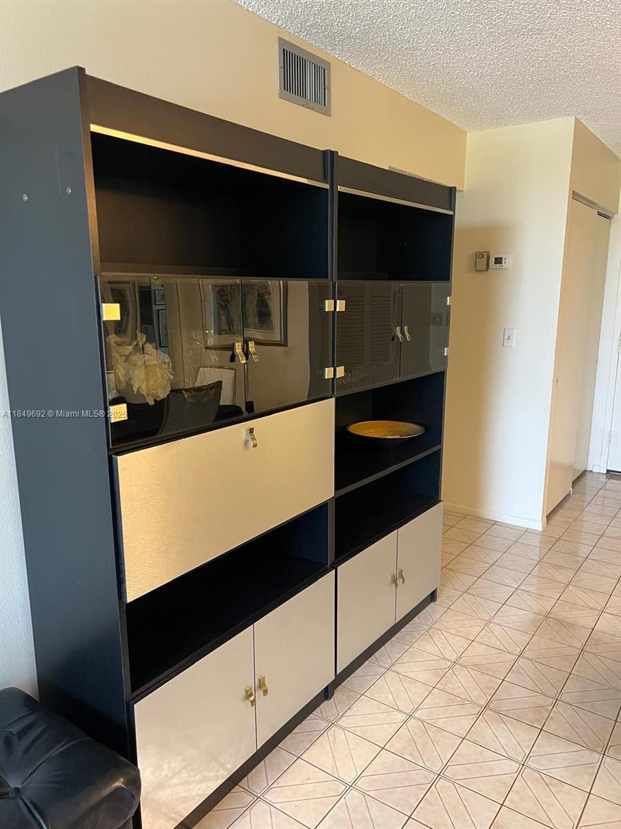 Photo of 2000 Atlantic Shores Blvd  #504, Hallandale Beach, Florida, 33009 - 