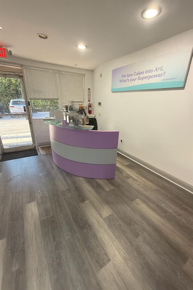 See details 2 / sq. ft. $ 2025-07-30 0 Photo