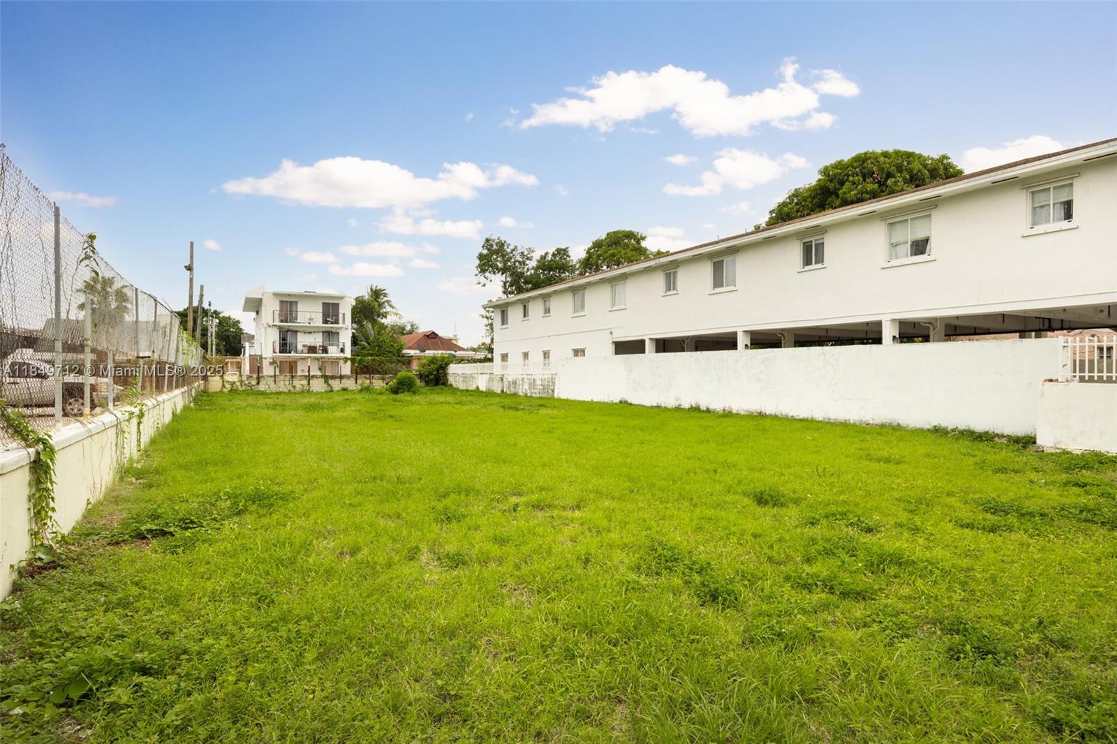 See details / sq. ft. $ 2025-07-30 0 Photo