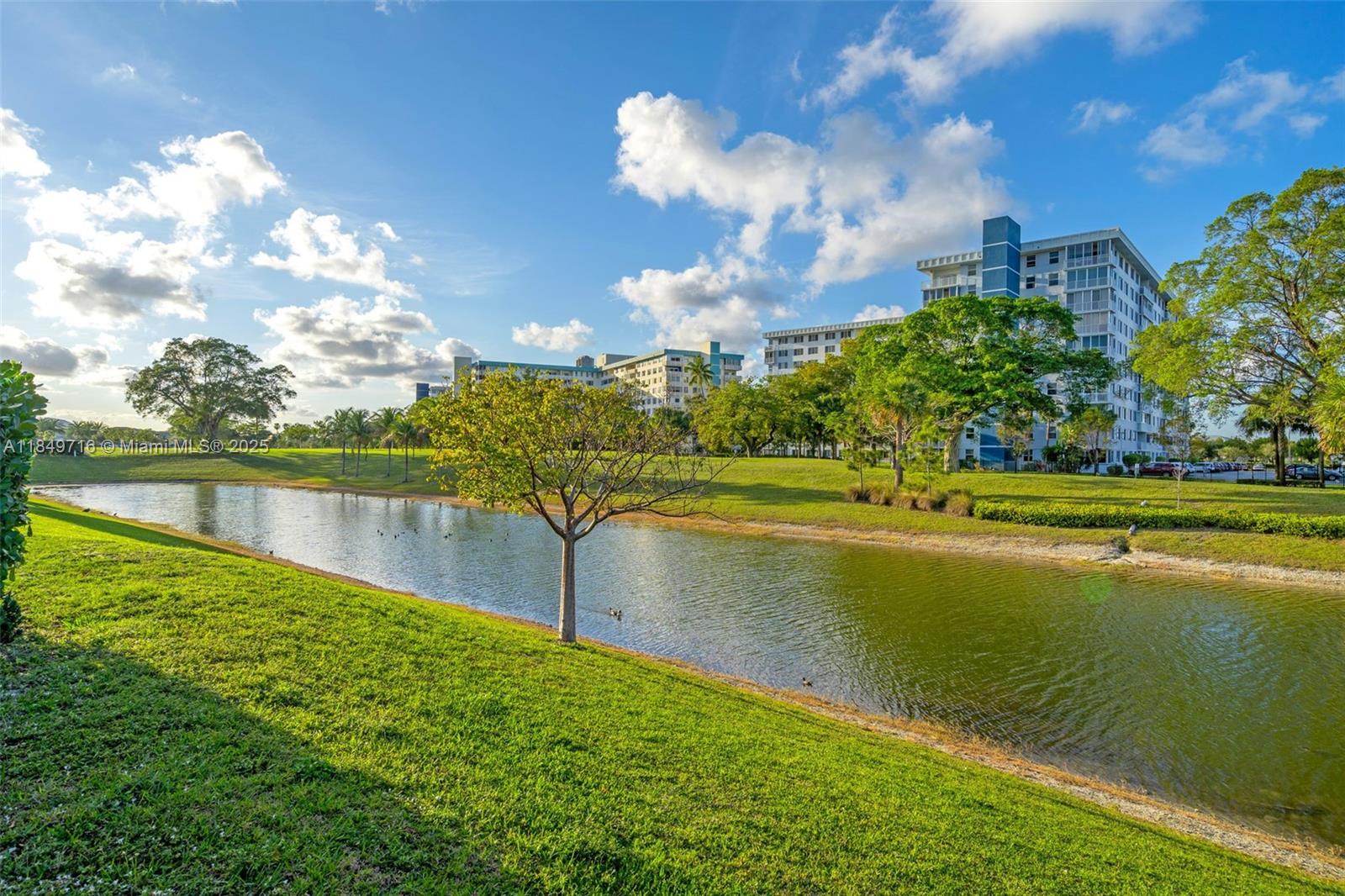 See details 3813 5 / 3 2502 sq. ft. $ 2025-07-30 0 Photo