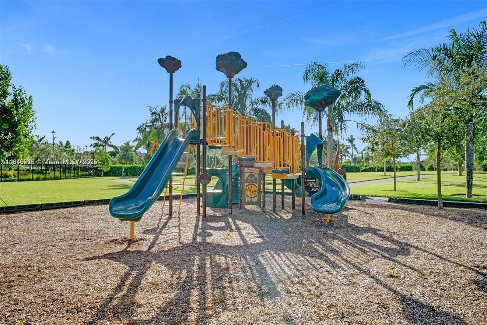 See details 3813 5 / 3 2502 sq. ft. $ 2025-07-30 0 Photo
