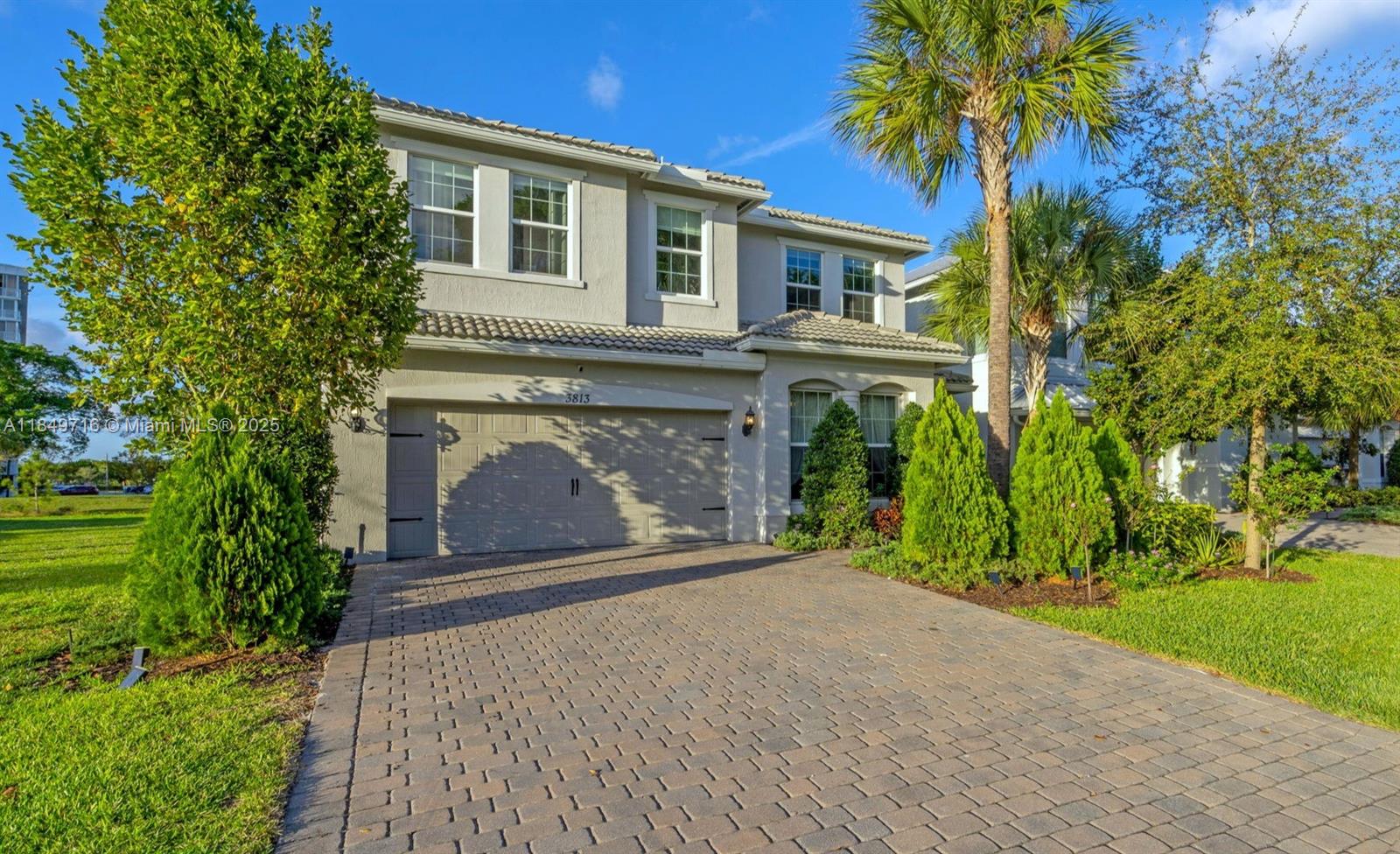 See details 3813 5 / 3 2502 sq. ft. $ 2025-07-30 0 Photo
