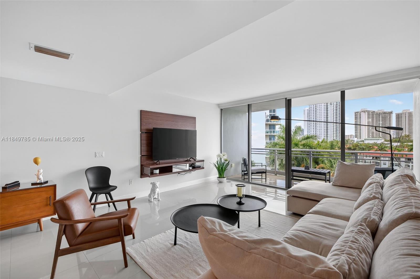 Photo of 2950 188th St  #446, Aventura, Florida, 33180 - 
