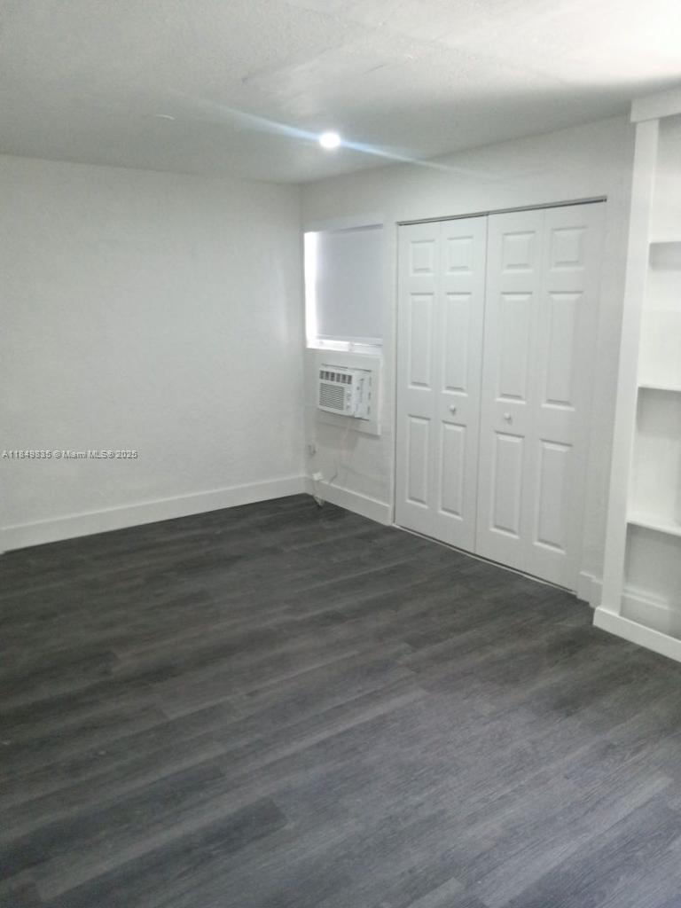 See details / 1949 sq. ft. $ 2025-07-30 0 Photo