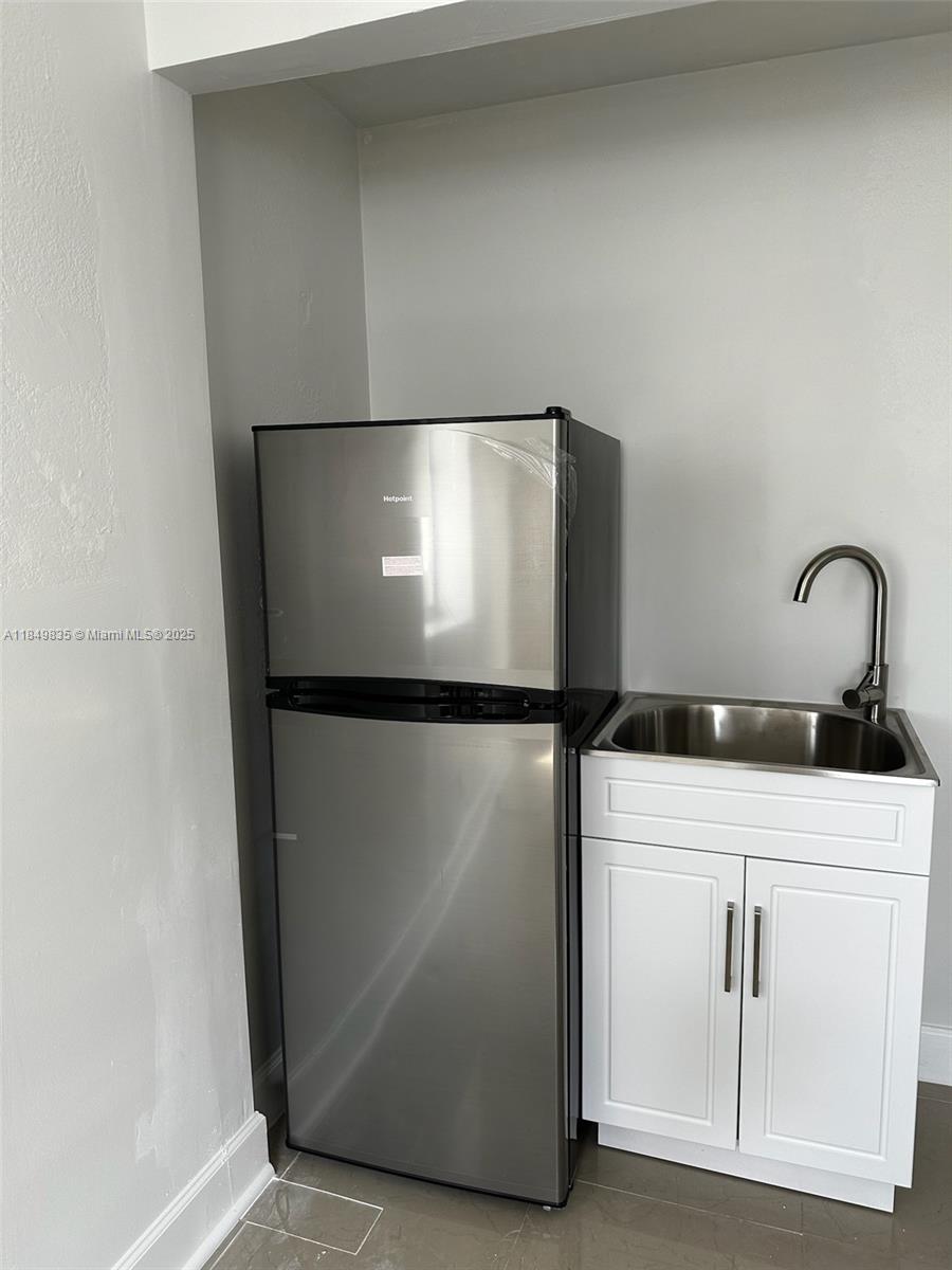 See details / 1949 sq. ft. $ 2025-07-30 0 Photo