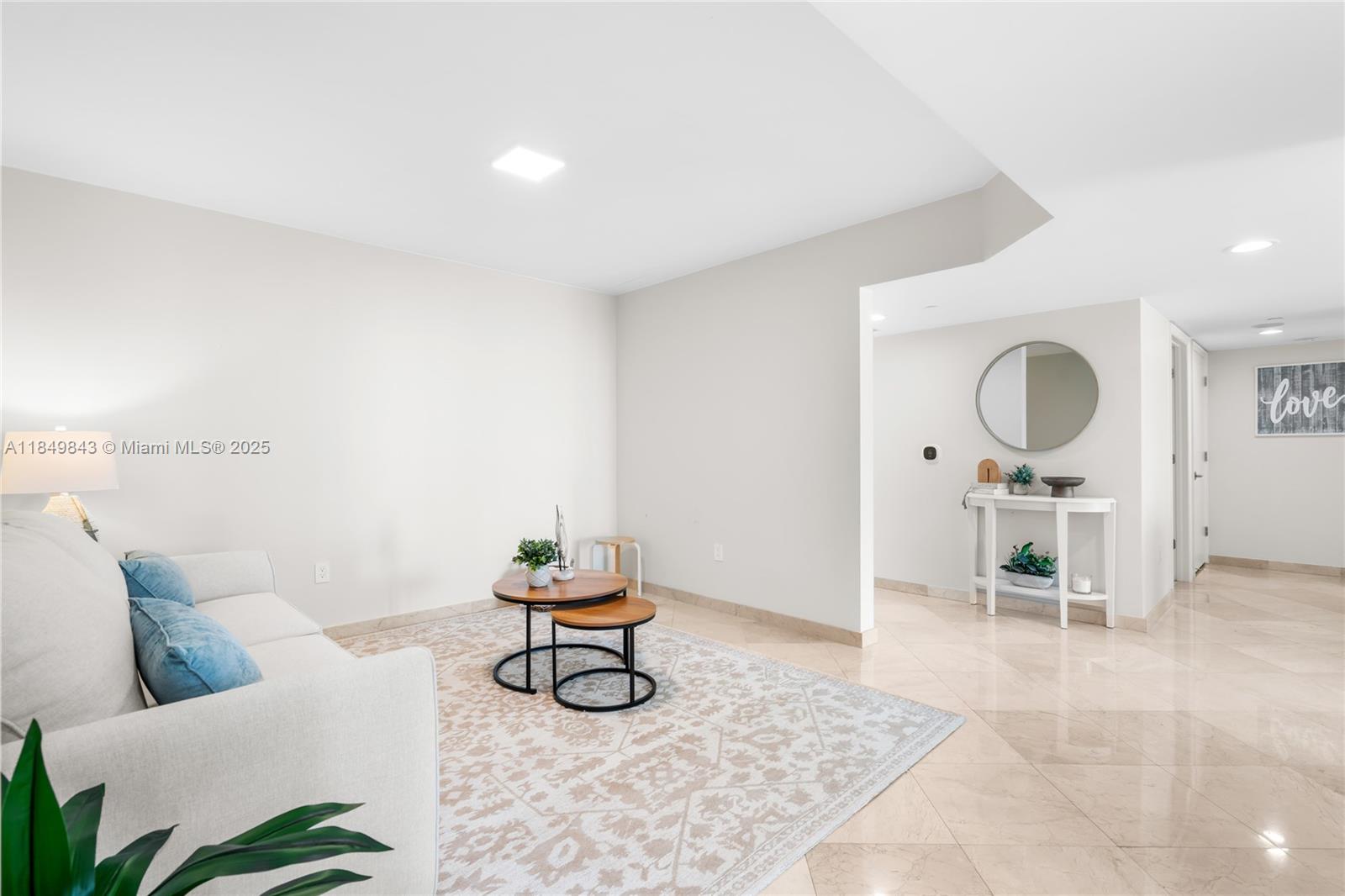 Photo of 16500 Collins Ave  #1752, Sunny Isles Beach, Florida, 33160 - 