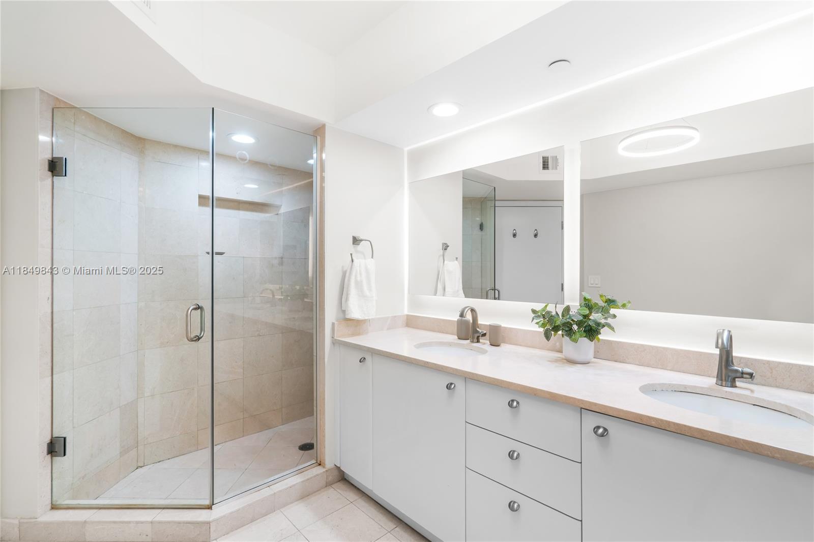 Photo of 16500 Collins Ave  #1752, Sunny Isles Beach, Florida, 33160 - master