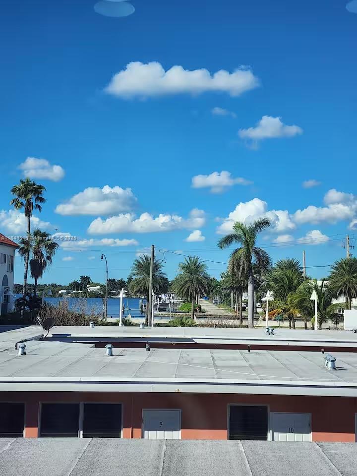 Ver detalles / 4914 sq. ft. $ 2025-07-30 0 foto