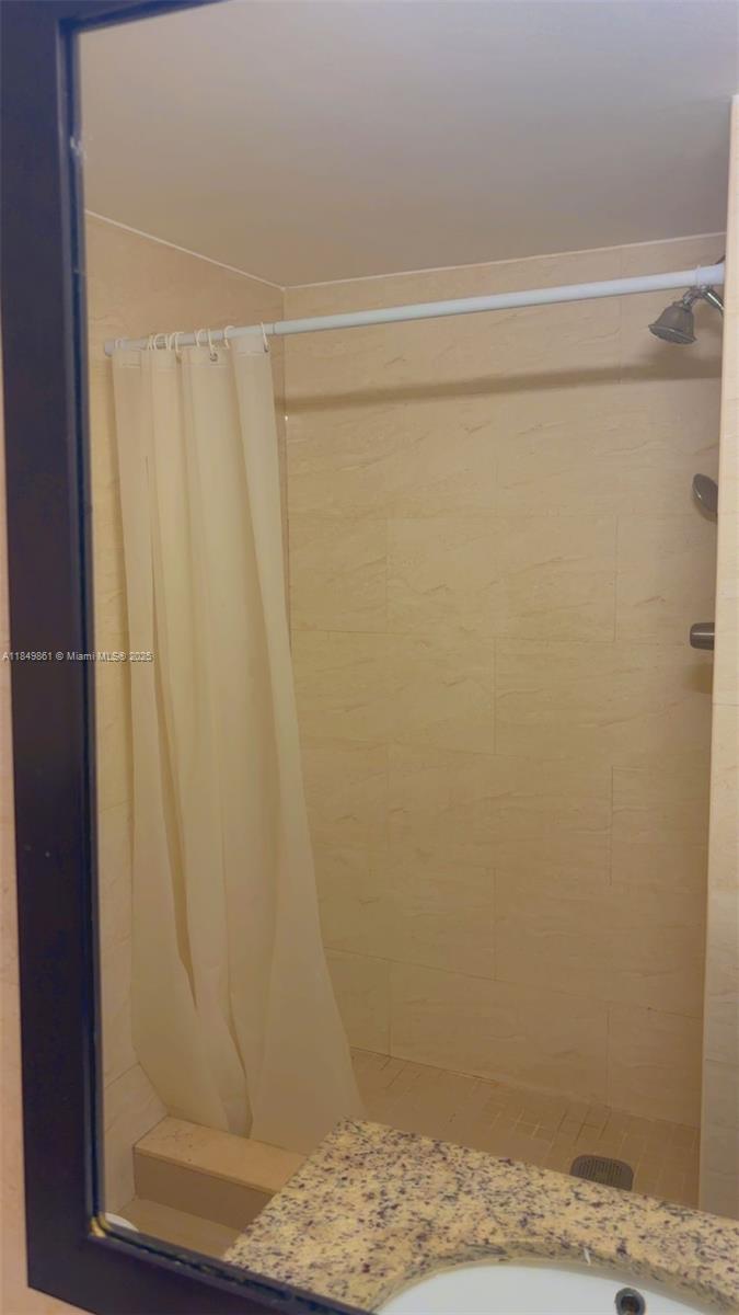 See details 209 0 / 1 400 sq. ft. $ 2025-07-30 0 Photo