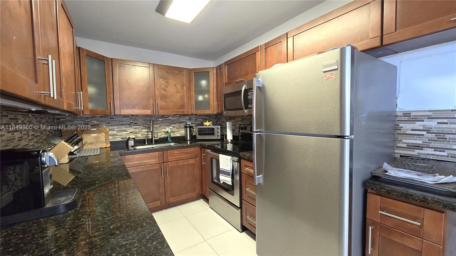 Photo of 3731 Country Club Dr  #1825, Aventura, Florida, 33180 - 