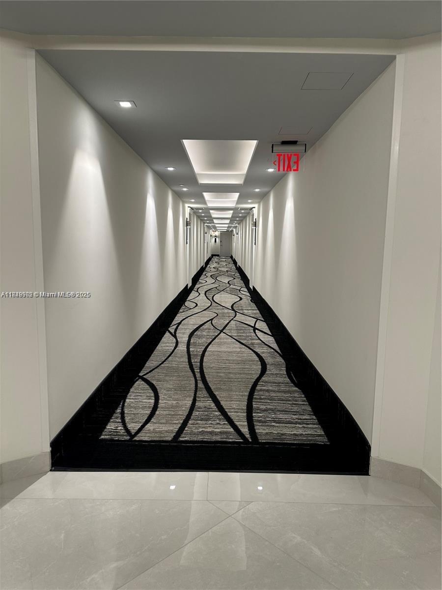 Photo of 3180 Ocean Dr  #201, Hallandale Beach, Florida, 33009 - HALLWAYS