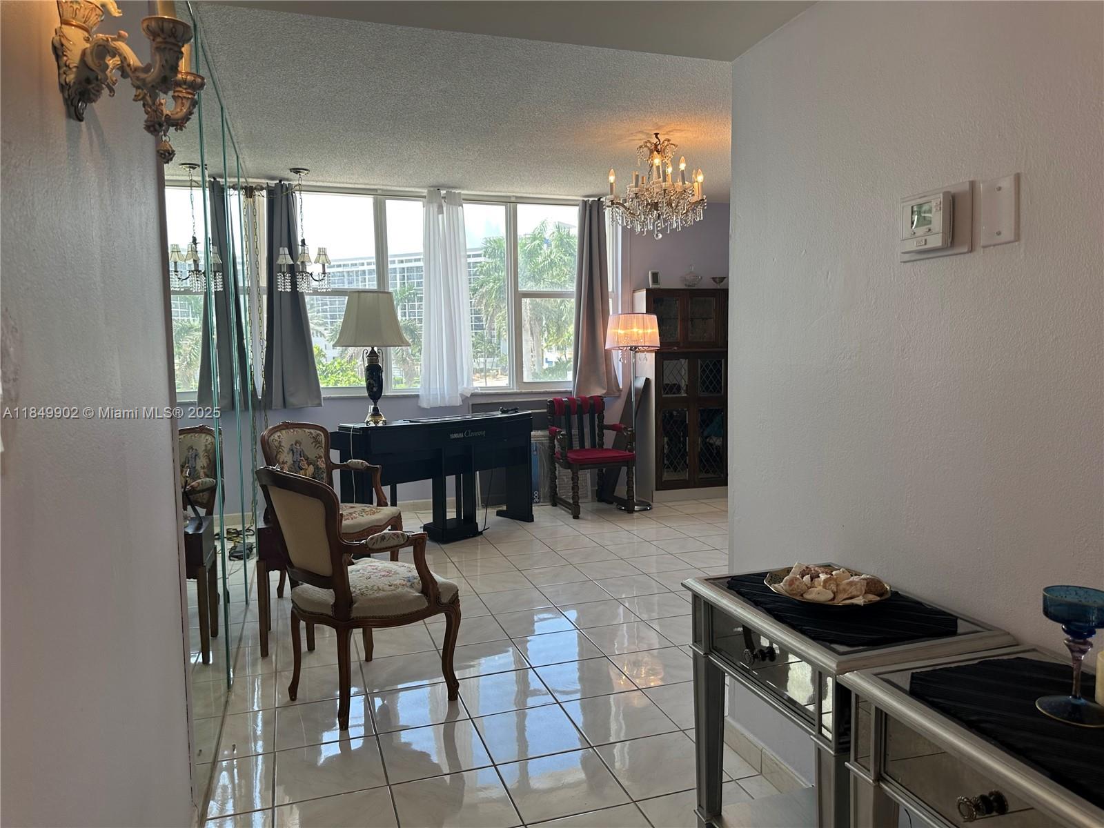Photo of 3180 Ocean Dr  #201, Hallandale Beach, Florida, 33009 - FOYER ENTRANCE