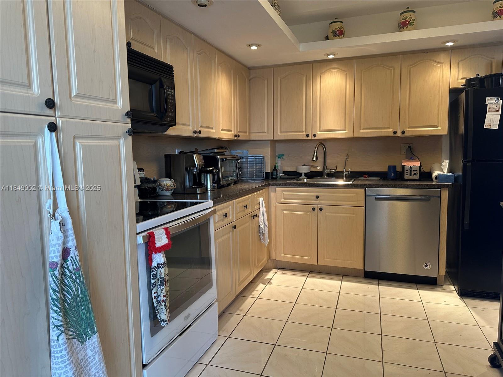 Photo of 3180 Ocean Dr  #201, Hallandale Beach, Florida, 33009 - 