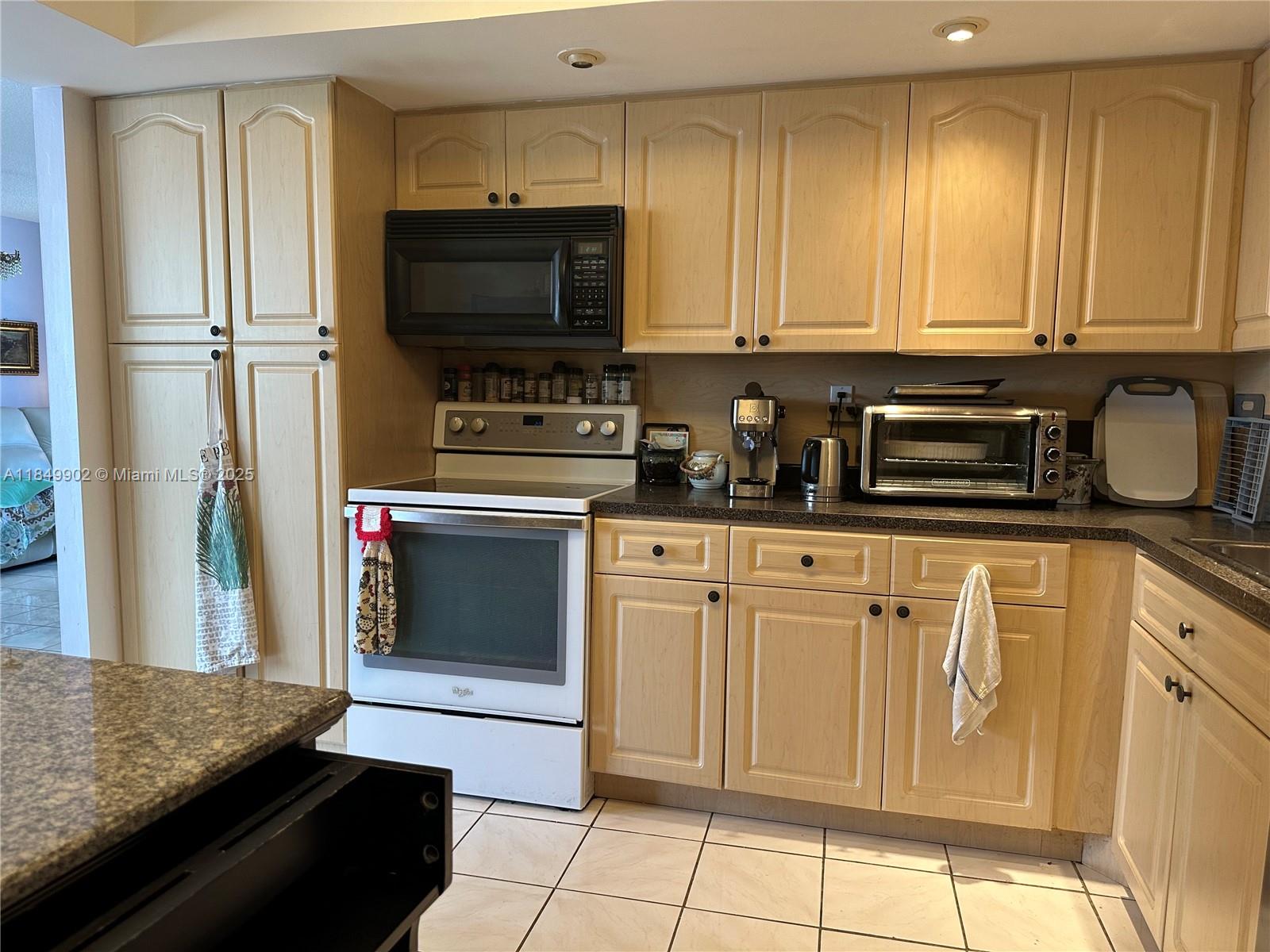 Photo of 3180 Ocean Dr  #201, Hallandale Beach, Florida, 33009 - 