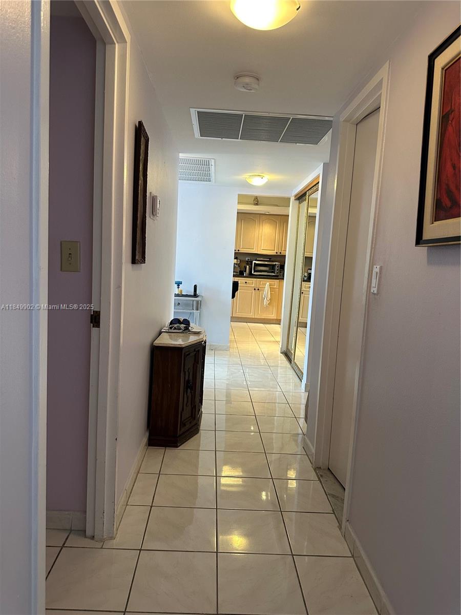 Photo of 3180 Ocean Dr  #201, Hallandale Beach, Florida, 33009 - HALLWAY