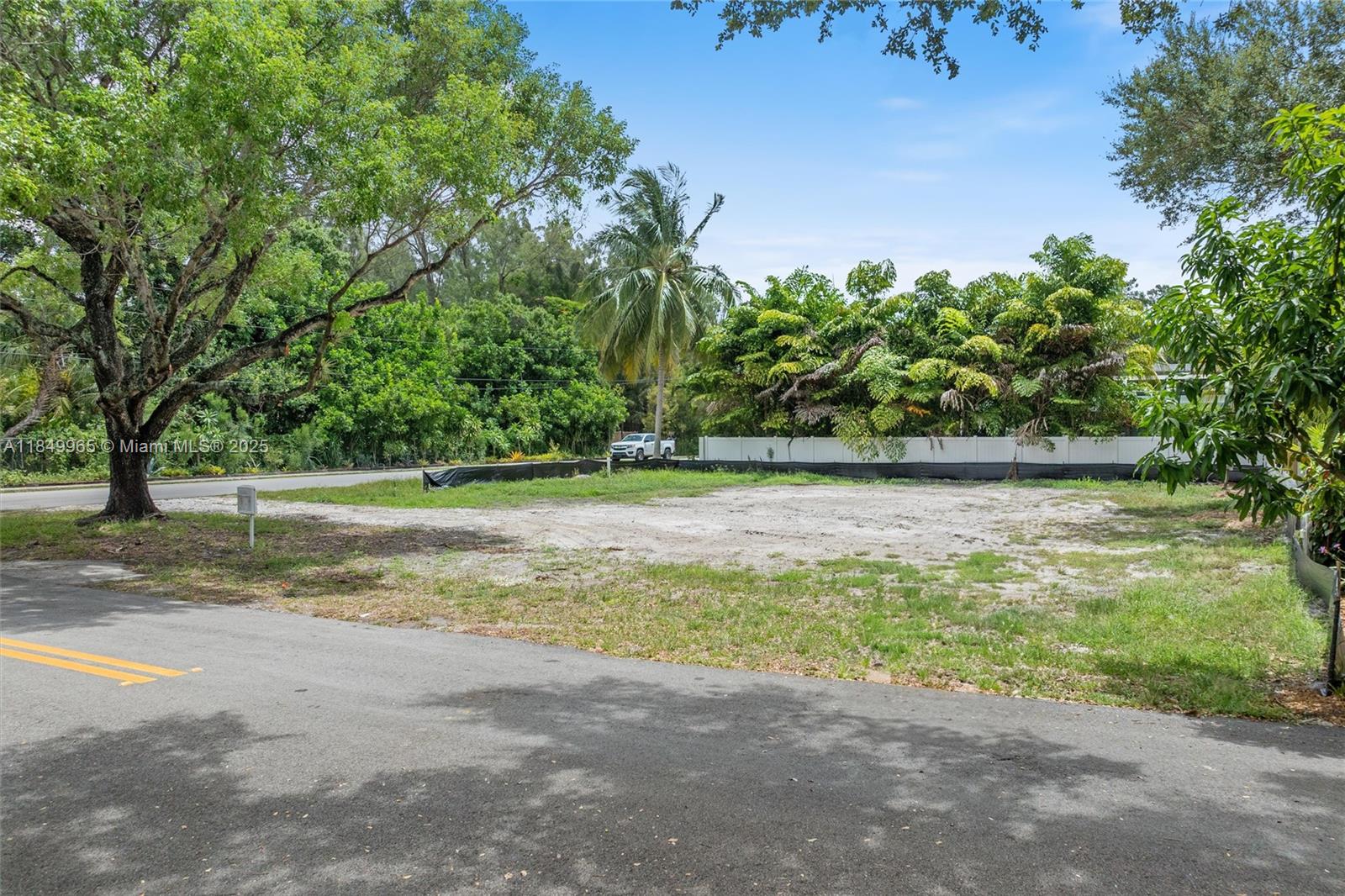 See details / sq. ft. $ 2025-07-31 0 Photo
