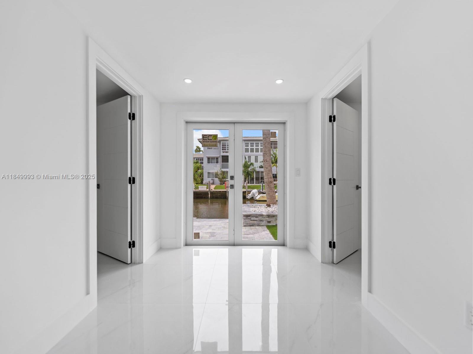   /  2494 sq. ft. $ 2025-07-31 0 Photo