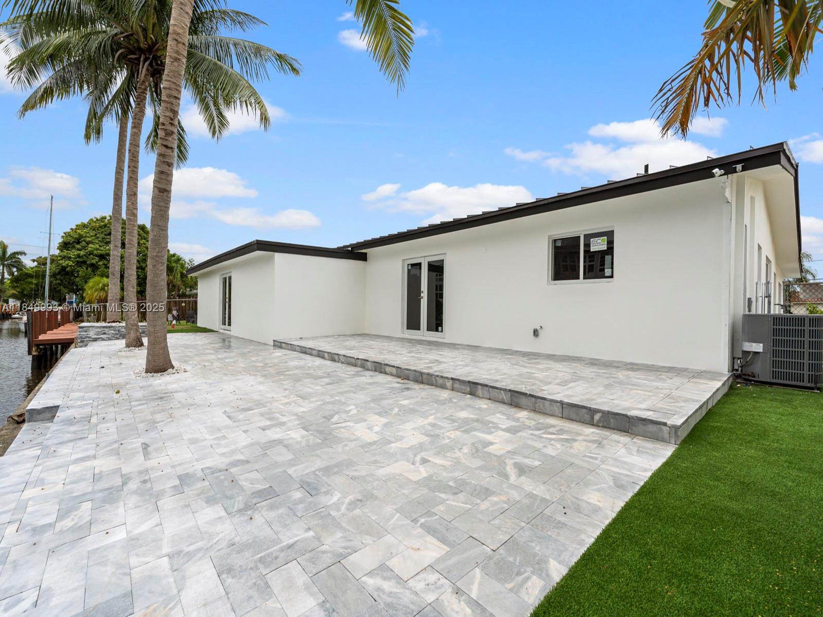   /  2494 sq. ft. $ 2025-07-31 0 Photo