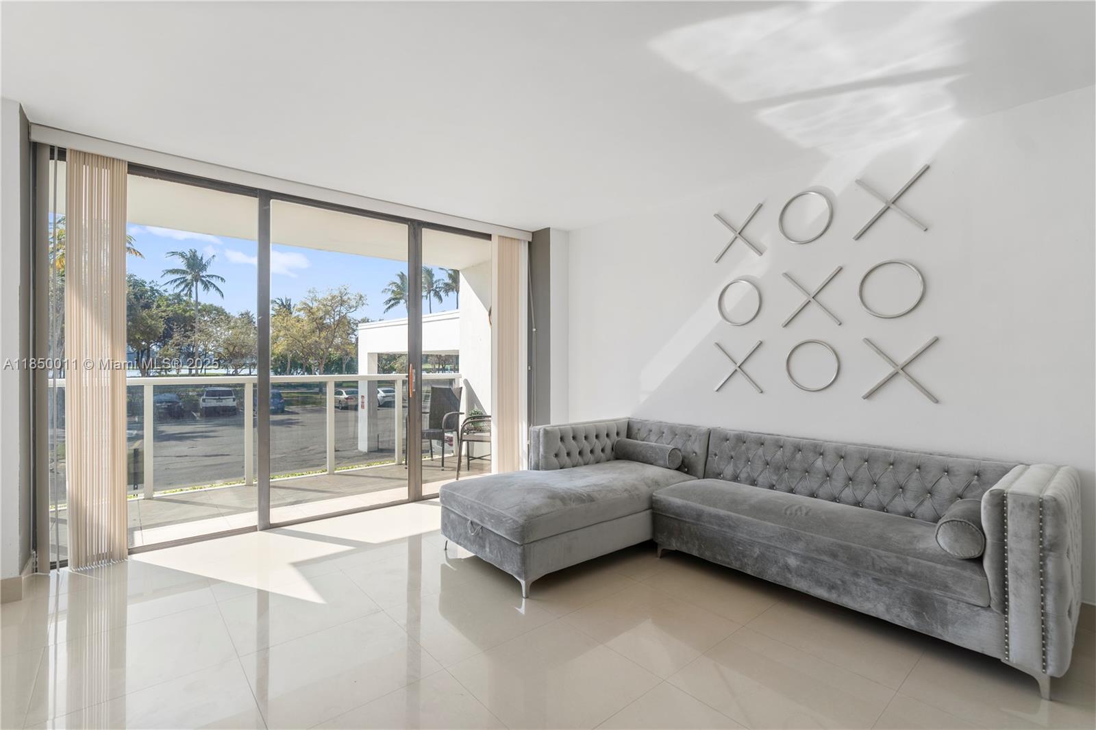 Photo of 3675 Country Club Dr #105, Aventura, Florida, 33180 -