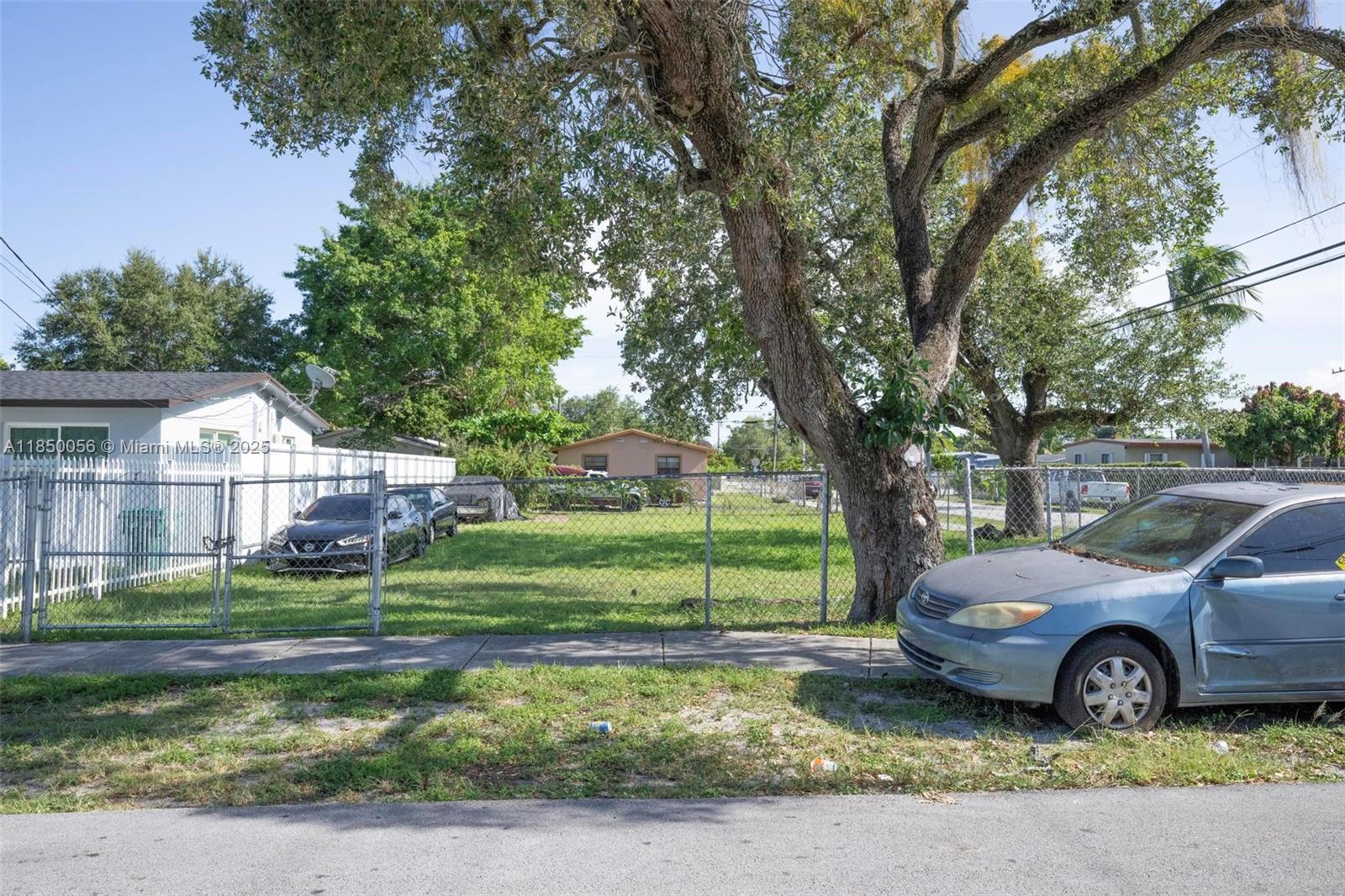 See details / sq. ft. $ 2025-07-31 0 Photo