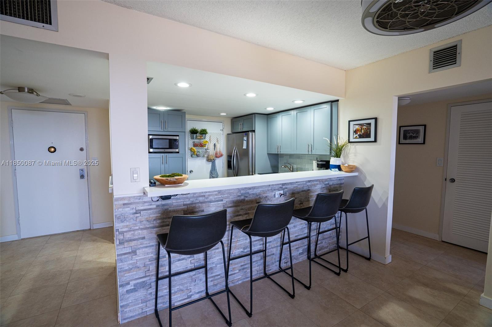 Photo of 500 Three Islands Blvd  #1008, Hallandale Beach, Florida, 33009 - 