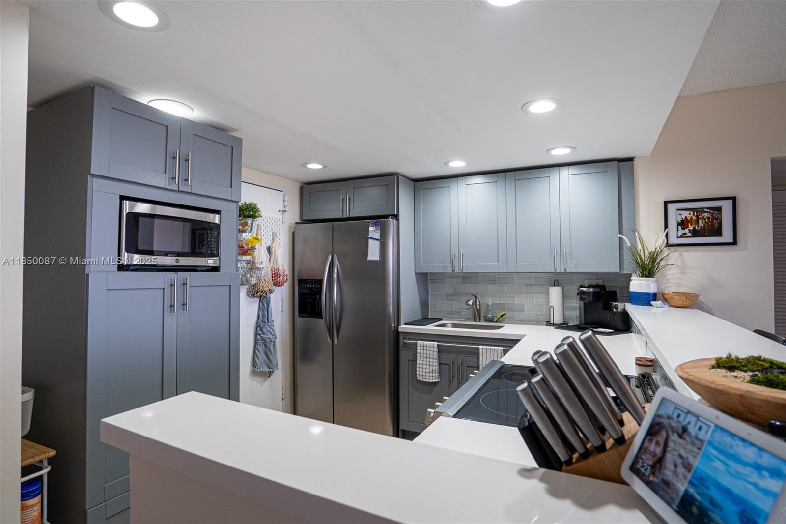 Photo of 500 Three Islands Blvd  #1008, Hallandale Beach, Florida, 33009 - 