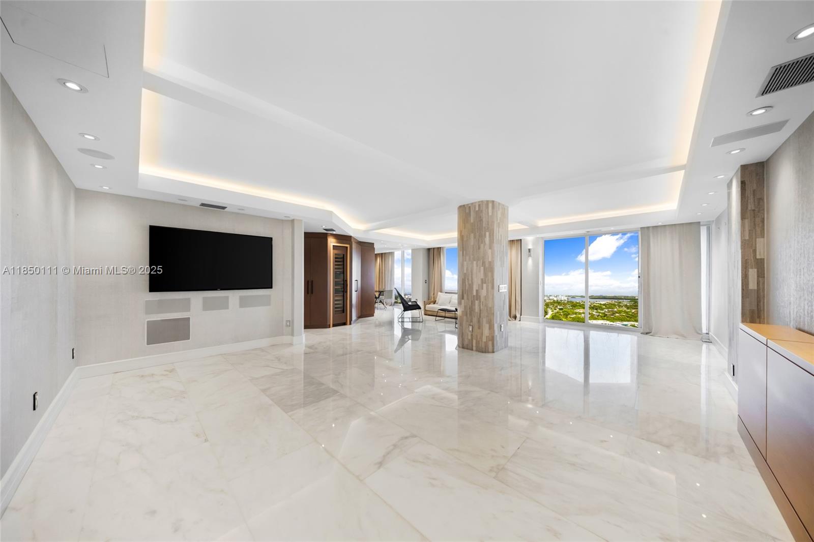 Photo of 9801 Collins Ave #PH11 Great Renovation, Bal Harbour, Florida, 33154 - High ceilings, marble floors, amaizing ligthing