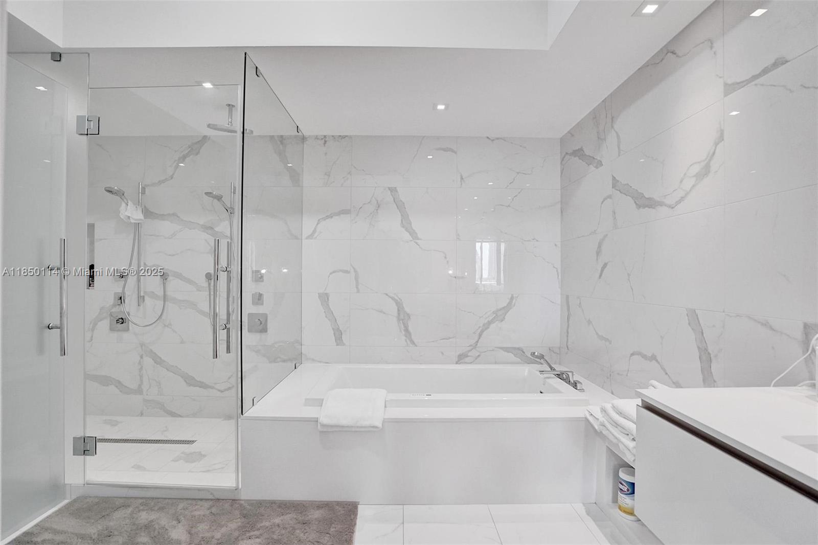 Photo of 5000 Island Estates Dr  #1006, Aventura, Florida, 33160 - 