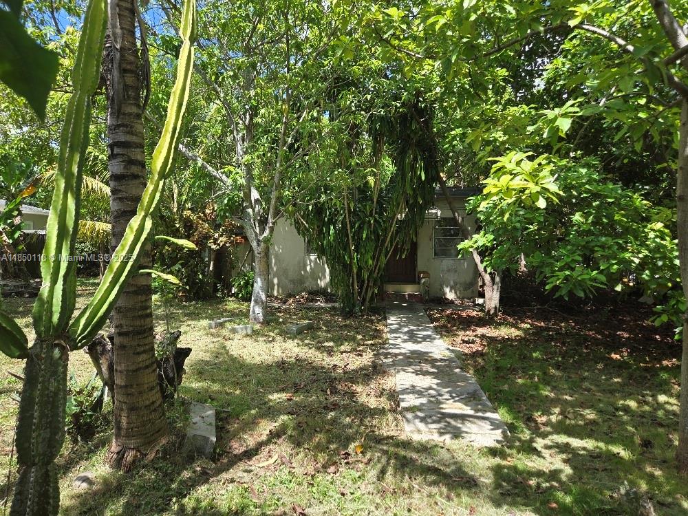 See details / sq. ft. $ 2025-07-31 0 Photo