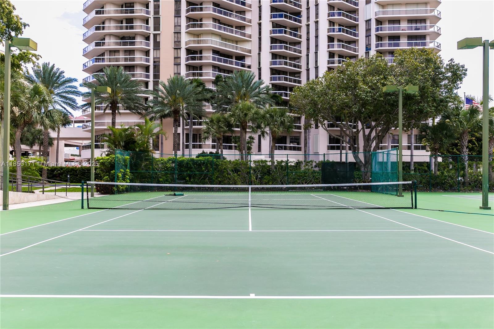 Photo of 20191 Country Club Dr  #1405, Aventura, Florida, 33180 - 