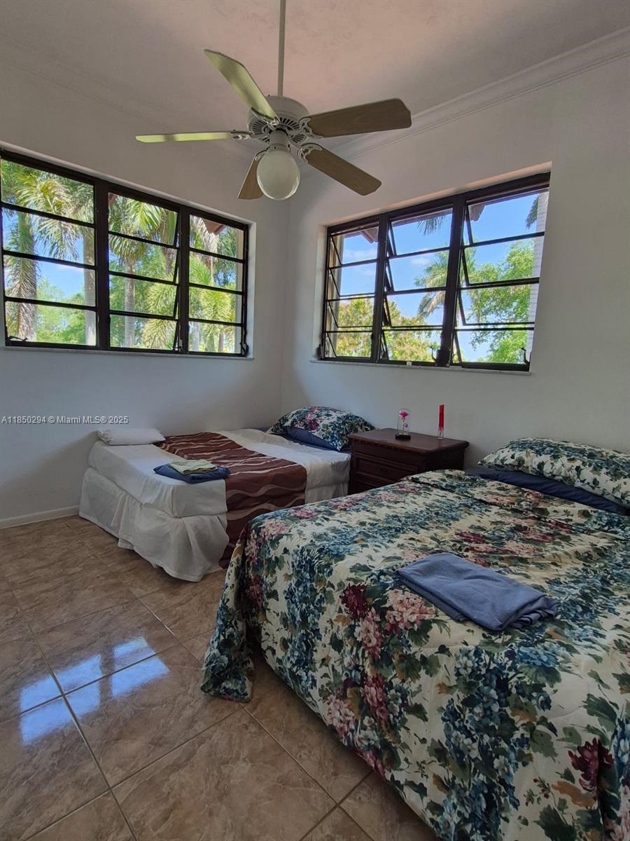 See details / sq. ft. $ 2025-07-31 0 Photo